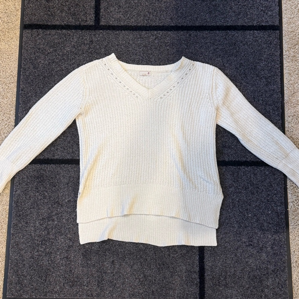 Kohl’s SO:  Ivory White V-Neck Knit Sweater Like New Size S
